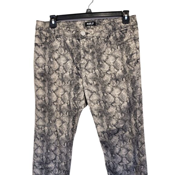 Allen B. Schwartz Women Size 14 Narrow Leg Snakeskin Print Jeans Gray Black - Picture 2 of 9